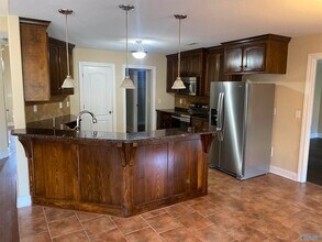 7502 Parktrace Ln SE in Owens Cross Roads, AL - Building Photo - Building Photo
