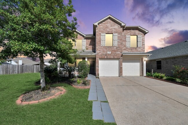 property at 2038 Eddlewood Ct