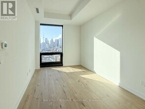 35 Parliament St in Toronto, ON - Building Photo - Building Photo