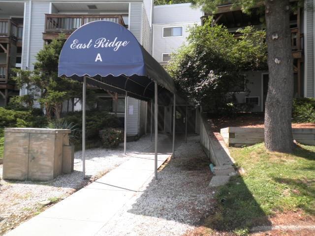 5 Nabby Rd in Danbury, CT - Foto de edificio