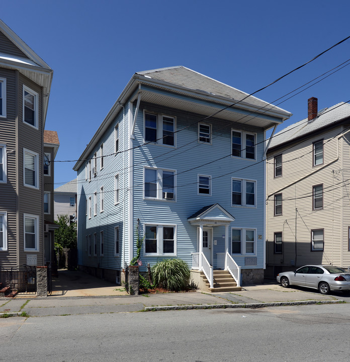 101 Phillips Ave in New Bedford, MA - Building Photo