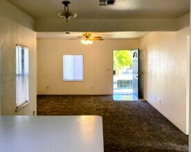 2214 Waldon St in Redding, CA - Building Photo - Building Photo