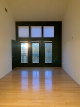 12001 Market St, Unit 449 in Reston, VA - Foto de edificio - Building Photo