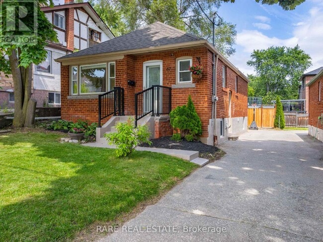 property at 67 Glenburn Ave