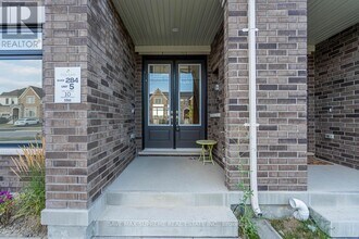 5 Bayberry Dr in Adjala-Tosorontio, ON - Building Photo - Building Photo