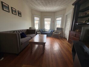 288 Boston Ave in Medford, MA - Building Photo - Building Photo