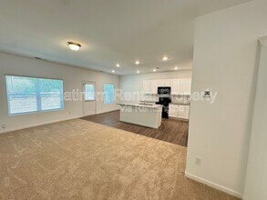 1005 Ramon Dr in Grayson, GA - Building Photo - Building Photo