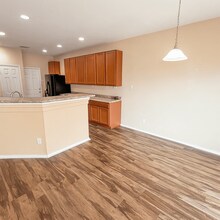 9838 Twinbear Creek in San Antonio, TX - Building Photo - Building Photo