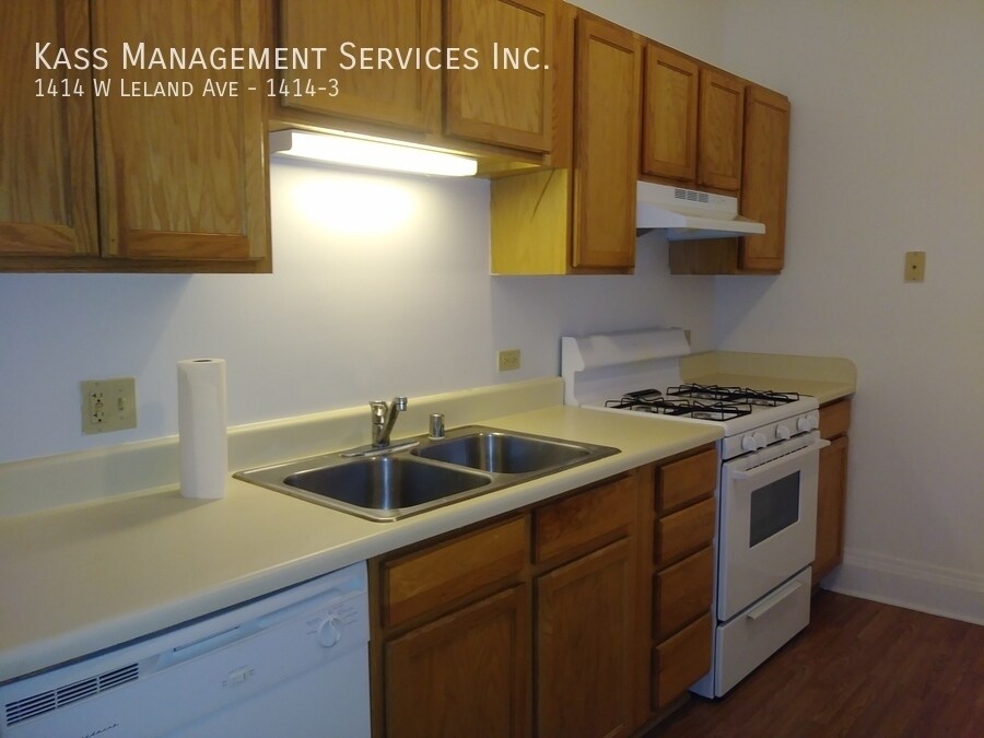 1414 W Leland Ave in Chicago, IL - Building Photo