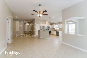 18356 Cypress Bay Pkwy in Land O Lakes, FL - Building Photo - Building Photo