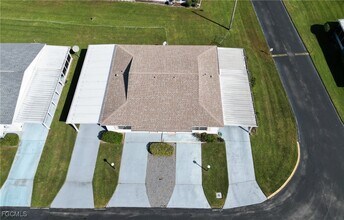 10 Dawn Flower Cir in Lehigh Acres, FL - Building Photo - Building Photo