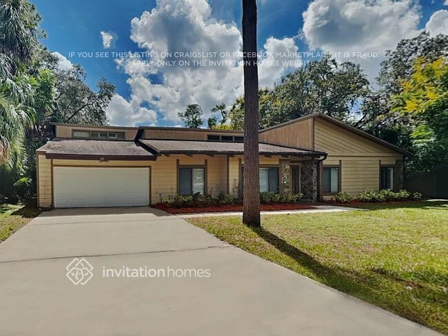property at 125 Ridgewood Dr