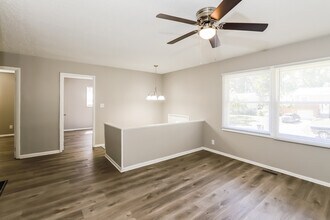 1409 N Ponca Dr in Independence, MO - Building Photo - Building Photo