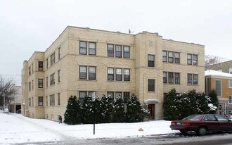 6257-6259 N Mozart St in Chicago, IL - Building Photo