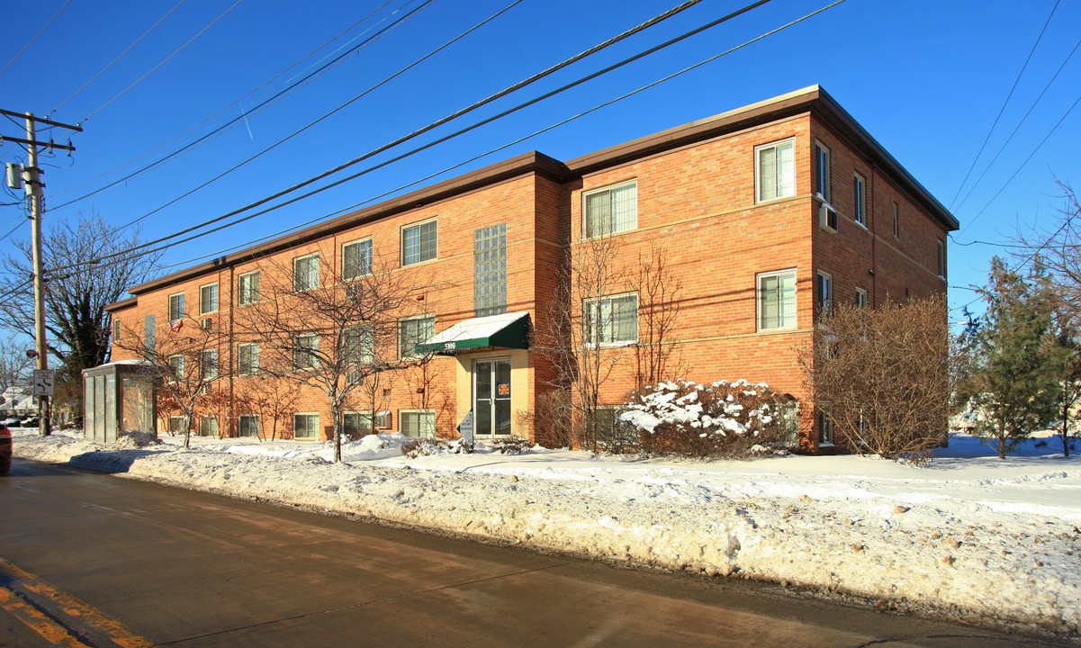 Maple Lee Apartments in Maple Heights, OH - Building Photo