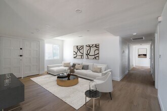 6702 Saranac St in San Diego, CA - Building Photo - Building Photo