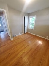 5688 N 56th St in Milwaukee, WI - Building Photo - Building Photo