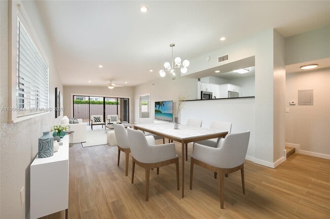 7426 SW 106th Pl in Miami, FL - Building Photo - Building Photo