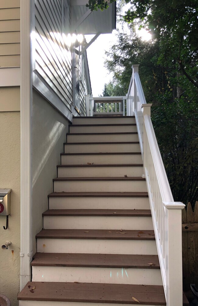 9 Walnut St Rentals in Hopewell, NJ