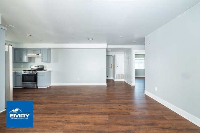 property at 814 Wilmington Blvd