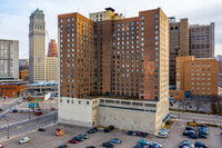 Leland House in Detroit, MI - Building Photo - Building Photo