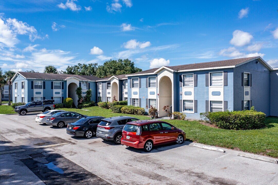 Windmill Point in Orlando, FL - Foto de edificio