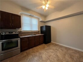 316 North St in Jim Thorpe, PA - Building Photo