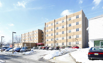 King Beaver Apartments in Beaver, PA - Building Photo - Building Photo