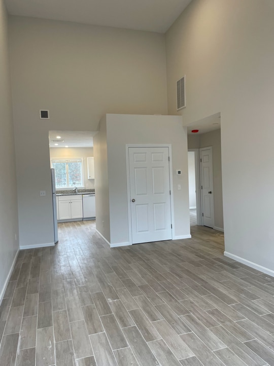 10 Rebecca Ann Ln in Falmouth, MA - Building Photo