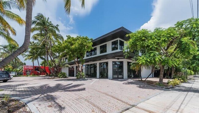 1541 Cordova Rd in Fort Lauderdale, FL - Building Photo - Building Photo