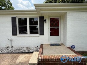3311 Wilks Pl SW in Huntsville, AL - Building Photo - Building Photo
