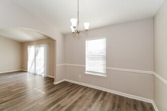 337 Island View Cir, Unit Private in Orange Park, FL - Building Photo - Building Photo