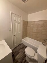 463 W Ramona Dr, Unit Front Duplex in Rialto, CA - Building Photo - Building Photo