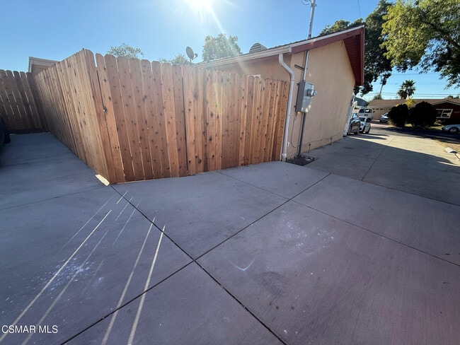 property at 1355 Calle Durazno