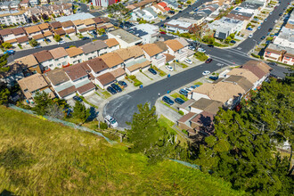 West Ridge in Daly City, CA - Building Photo - Building Photo