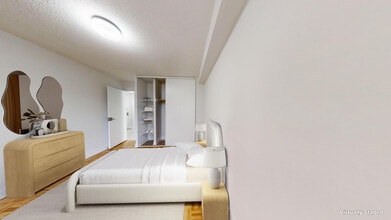 11 Catford Rd in Toronto, ON - Building Photo - Building Photo