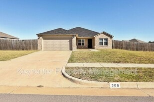 209 SE 4th St in Newcastle, OK - Building Photo
