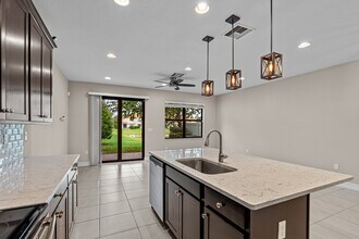 10103 Akenside Dr in Boca Raton, FL - Building Photo - Building Photo