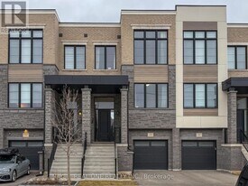 1490 Yellow Rose Cir in Oakville, ON - Building Photo