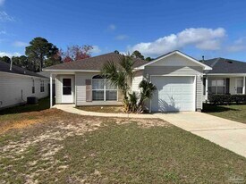 1006 Antigua Cir in Pensacola, FL - Building Photo