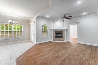 604 NW 17th Ct in Bentonville, AR - Building Photo - Building Photo