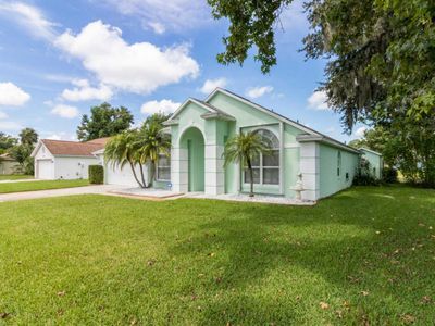 220 Hollowbrook Cir in Daytona Beach, FL - Foto de edificio - Building Photo