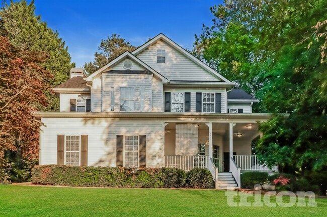 property at 2417 Battle Dr