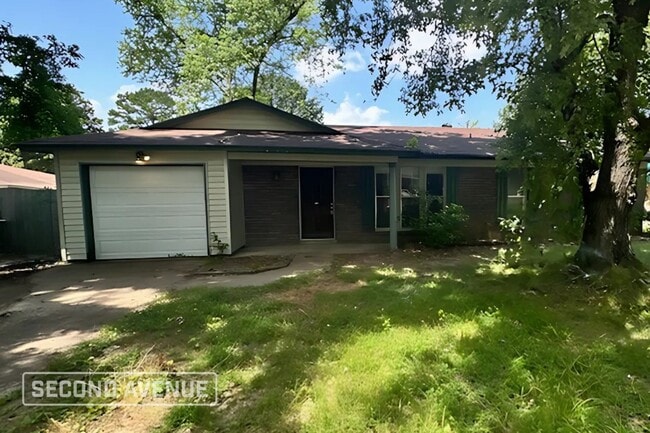 property at 11 Luau Dr