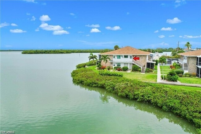 property at 330 Kon Tiki Dr