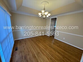 5017 Knoll View Cir in Birmingham, AL - Building Photo - Building Photo