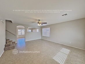 15316 W Hearn Rd in Surprise, AZ - Building Photo - Building Photo