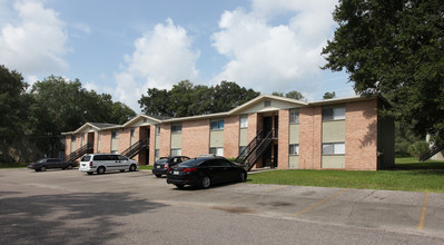 Linda Apartments in Jacksonville, FL - Building Photo - Building Photo