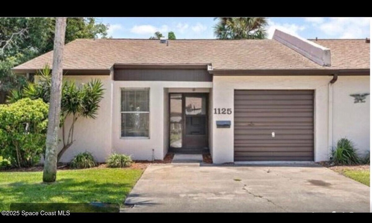 1125 Steven Patrick Ave in Satellite Beach, FL - Building Photo