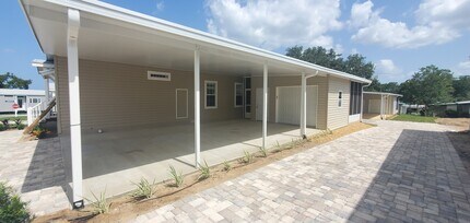 1620 Killarney Ct in Ocala, FL - Building Photo - Building Photo